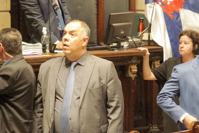 Adepto acusa Braz de lhe ter mordido a virilha