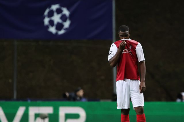 Réplica do SC Braga diante do Nápoles travada por crueldade de Niakaté e o poste