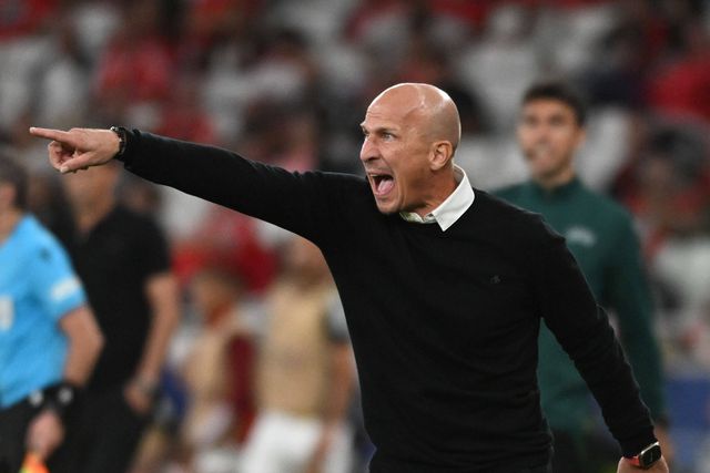 Gerhard Struber: «Foi uma surpresa, dois penáltis e uma expulsão tão cedo...»