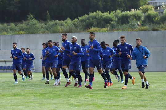 Feirense recebe P. Ferreira no Marcolino de Castro