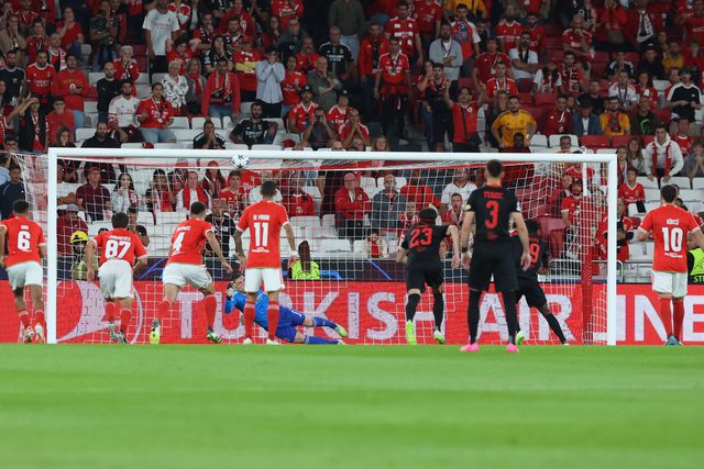 Duarte Gomes analisa a arbitragem do Benfica-Salzburgo