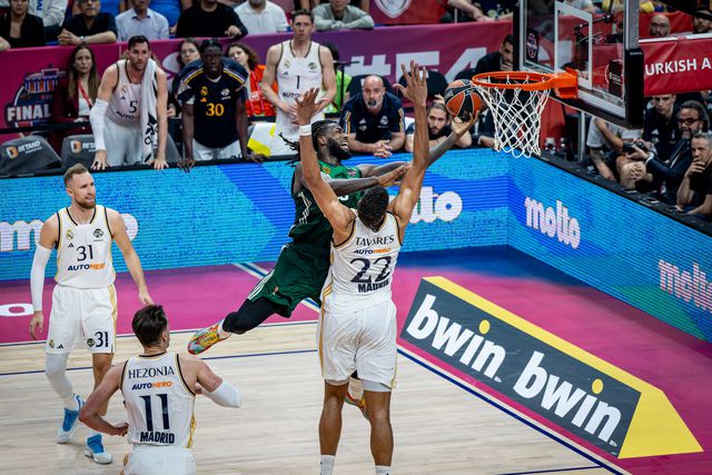 Barcelona e Real Madrid recusam-se a renovar os seus contratos com a Euroliga