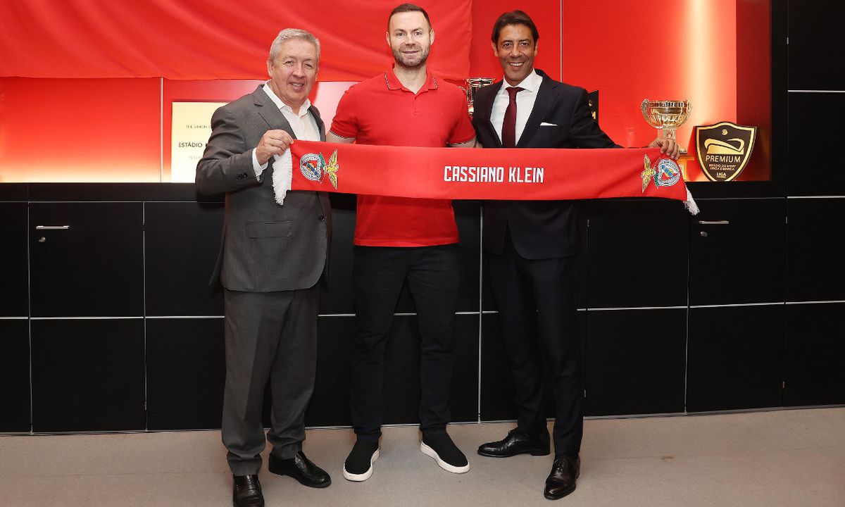 Cassiano Klein apresentado como novo treinador do Benfica