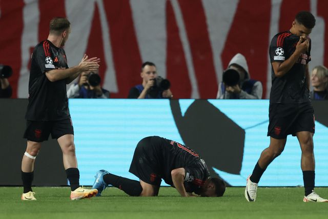 «Kokçu é jogador importante e sente-se mais confortável e feliz nas manobras ofensivas»