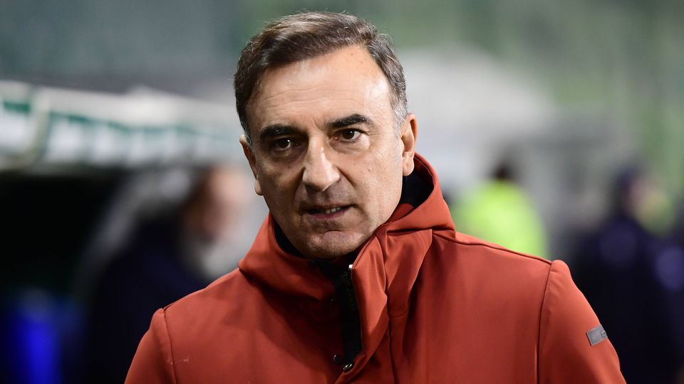 Carlos Carvalhal: «Estou agarrado como uma lapa»