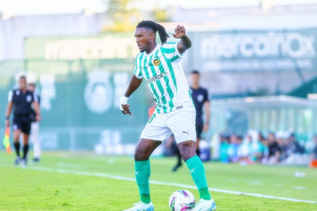 Rio Ave procura a felicidade em casa