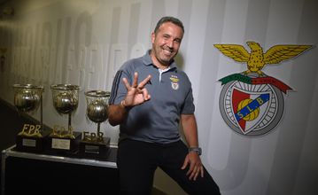 «Três ligas em quatro épocas não estava nos meus sonhos quando vim para o Benfica»