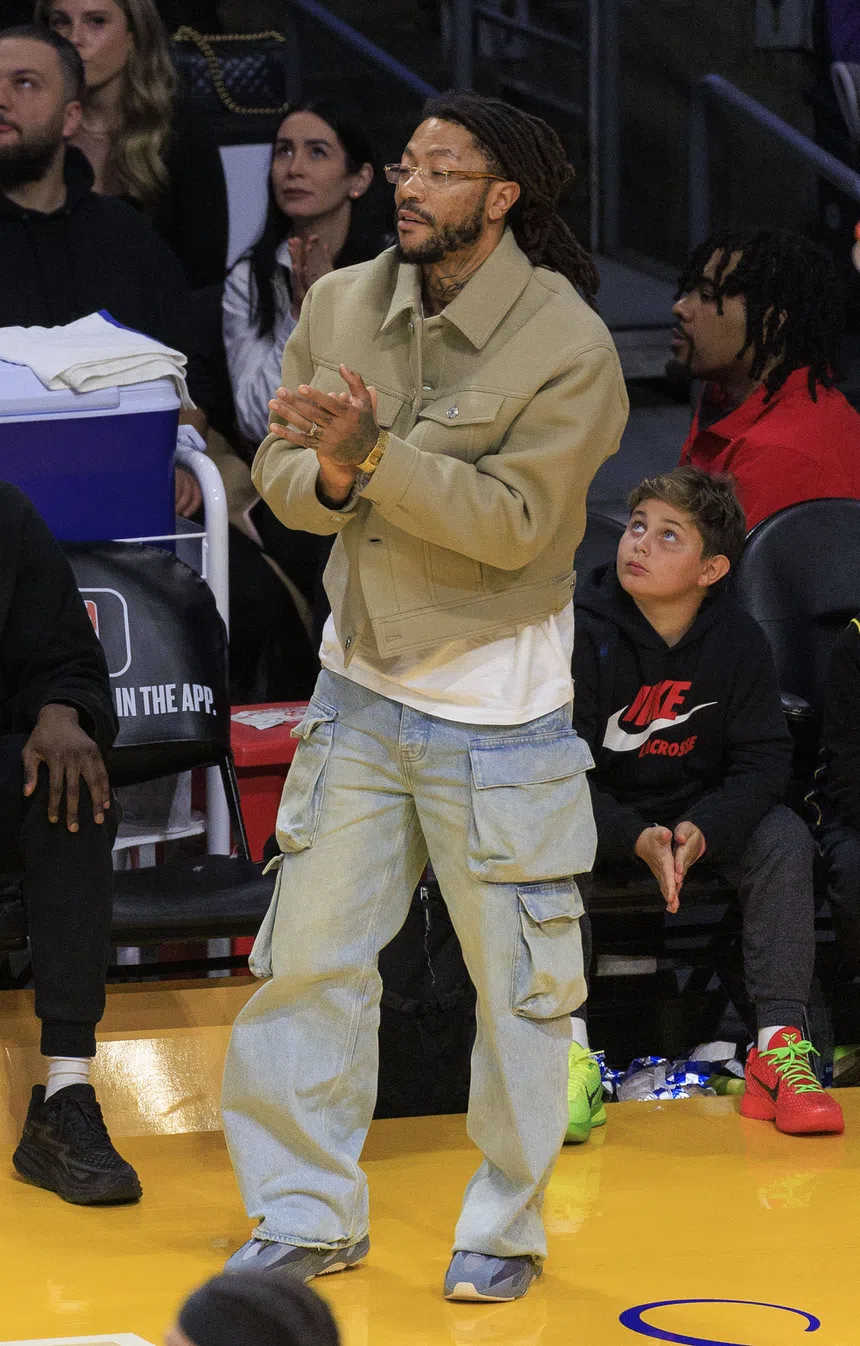 Derrick Rose troca dribles por xeque-mates