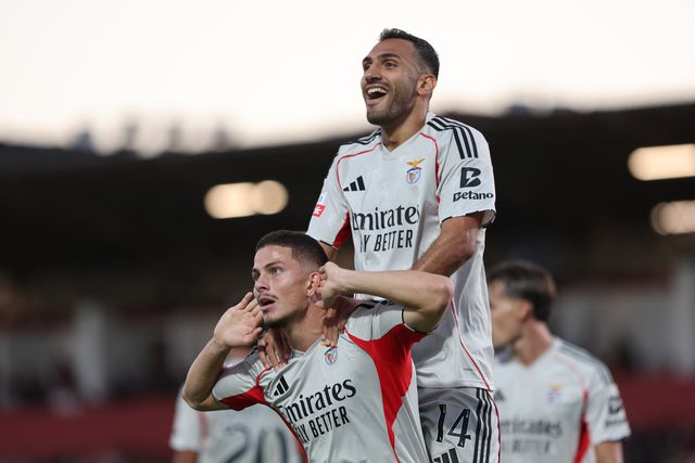 «Usar Ivanovic como falso extremo esquerdo e não Schjelderup mudou completamente a dinâmica ofensiva e defensiva»