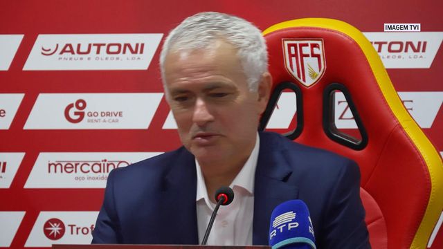 Mourinho: «25 anos passaram a voar»