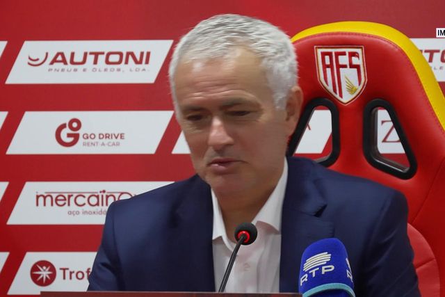 Mourinho: «25 anos passaram a voar»