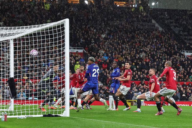 Manchester United-Chelsea: Amorim vence, mas suou nos últimos minutos