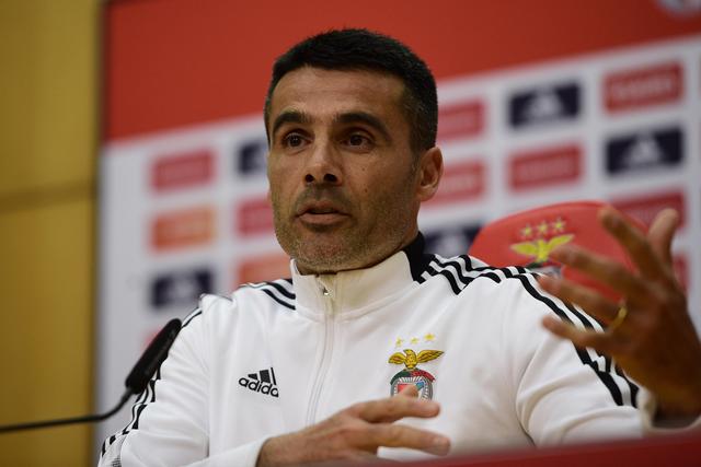 Nélson Veríssimo, treinador do Benfica B (foto: Miguel Nunes)