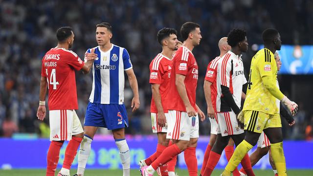 Final do jogo no FC Porto-Benfica - Foto: Kapta + / Catarina Morais e Rogério Ferreira