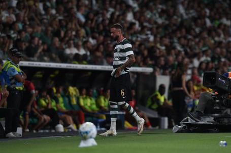 Sporting: Debast pede desculpa por expulsão