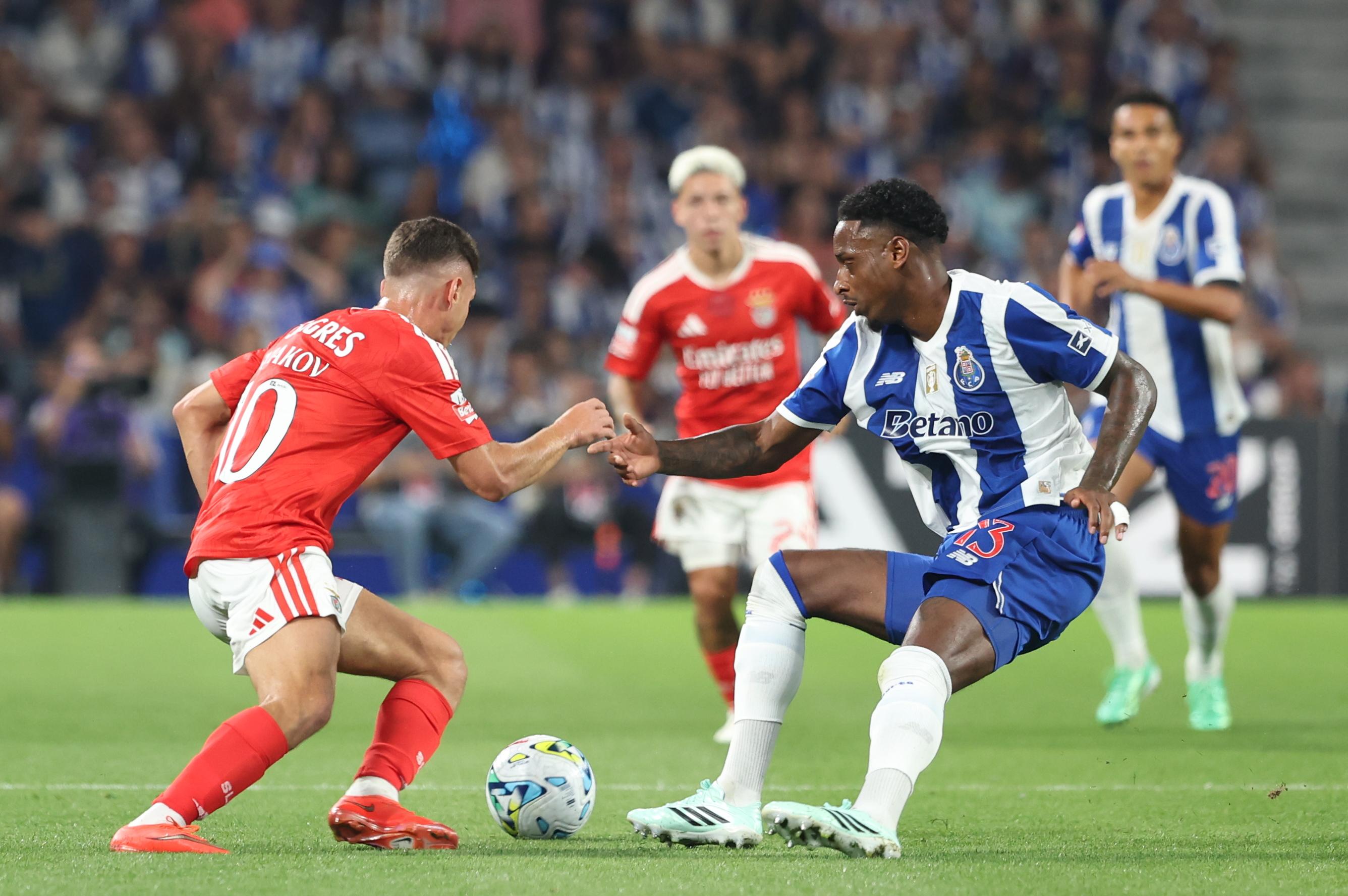 Sudakov e Rosario no FC Porto-Benfica - Foto: Kapta + / Catarina Morais e Rogério Ferreira