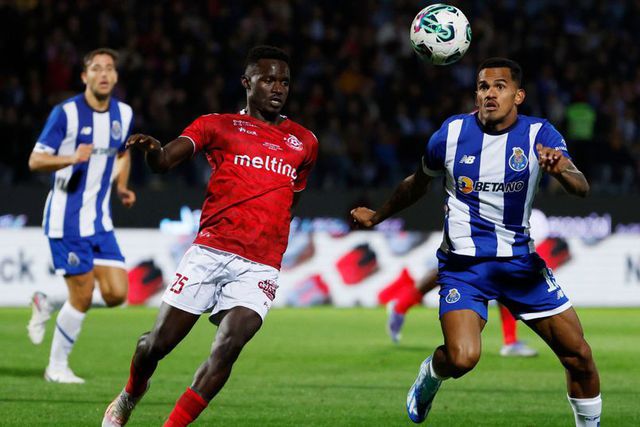 Destaques do Vilar de Perdizes: Raymond ainda teve... Armas