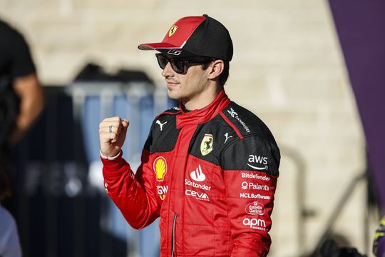 Estados Unidos: Leclerc parte na frente após Verstappen ver tempo ser apagado