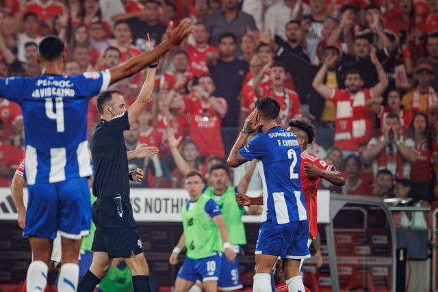CD instaura processo disciplinar ao FC Porto na sequência do clássico da Luz