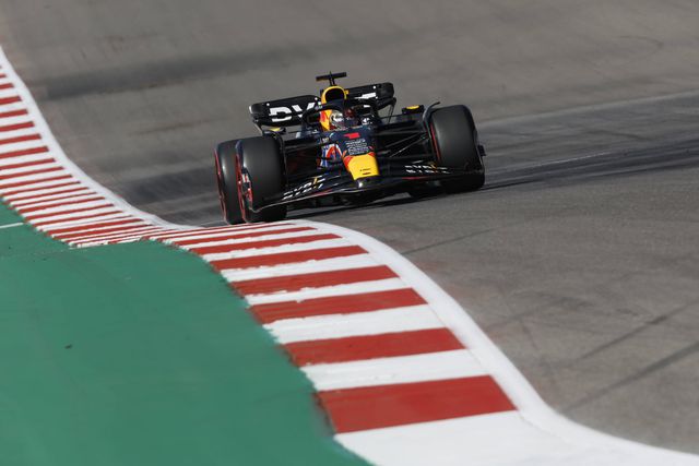 Estados Unidos: Verstappen na frente e Ferrari mais rápida do que a McLaren