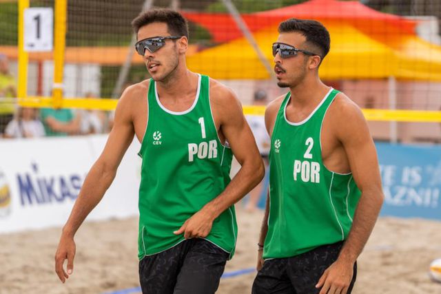 Vólei de praia: Pedrosa/Campos nos oitavos em Goa