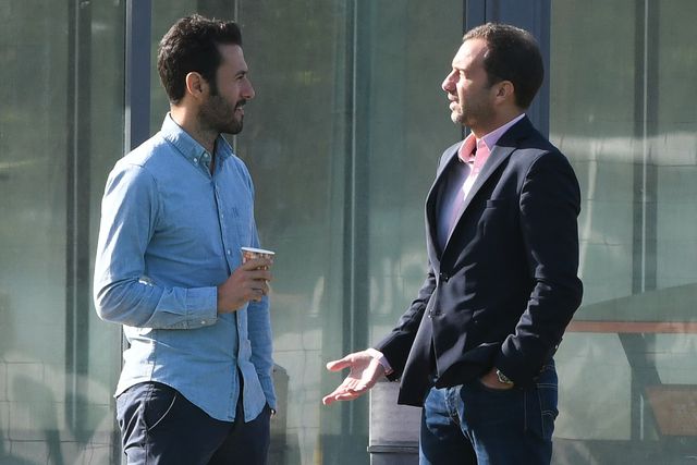 Hugo Viana à conversa com o presidente Frederico Varandas, em Alcochete