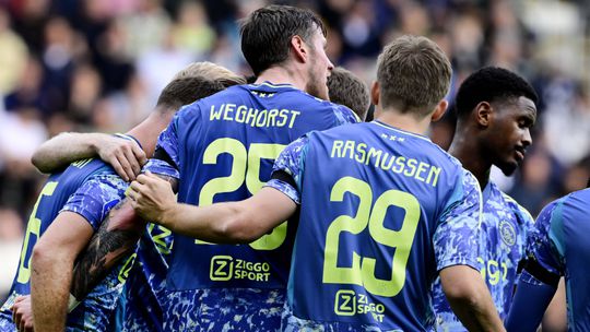 Weghorst salva Ajax em Almelo, Utrecht mantém segundo lugar