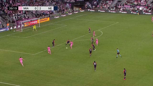 Mais um hat-trick de Messi e um bis de Suárez para ver aqui