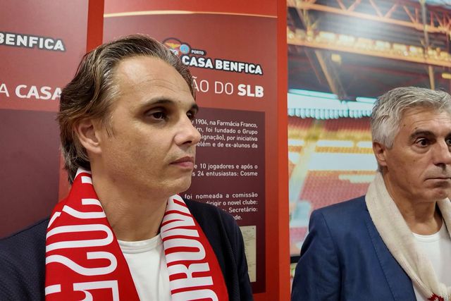A BOLA falou com Nuno Gomes e Vítor Paneira na casa do Benfica no Porto