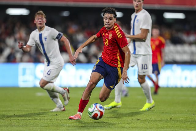 Não vai Hjulmand, mas negócio do At. Madrid deixa ex-Benfica pendurado