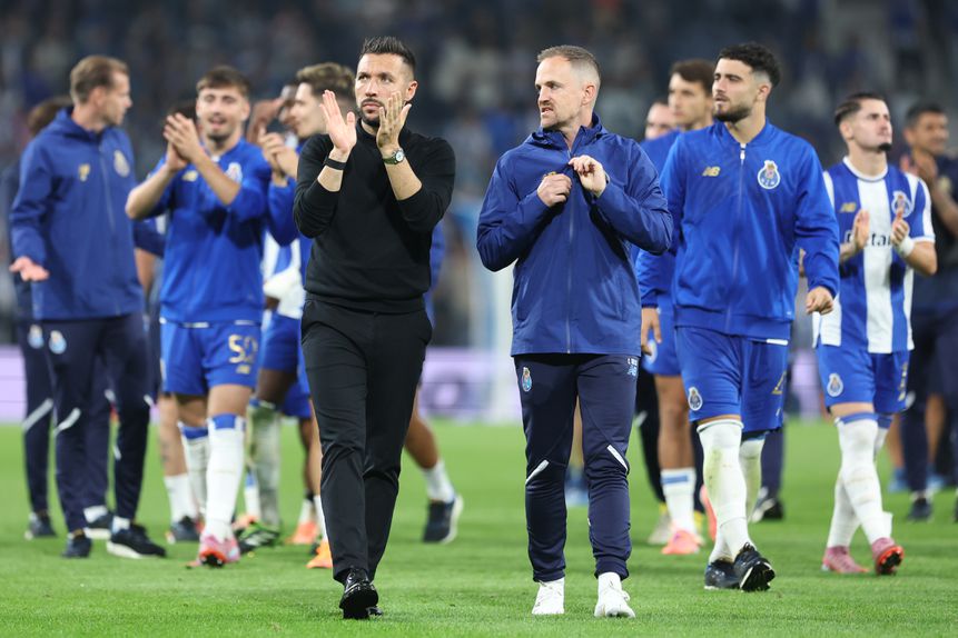 Farioli pode quebrar malapata em Inglaterra, frente ao Nottingham - Foto: Catarina Morais/KAPTA+