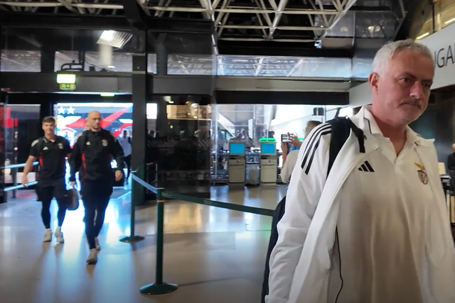 Benfica já está a caminho de Newcastle