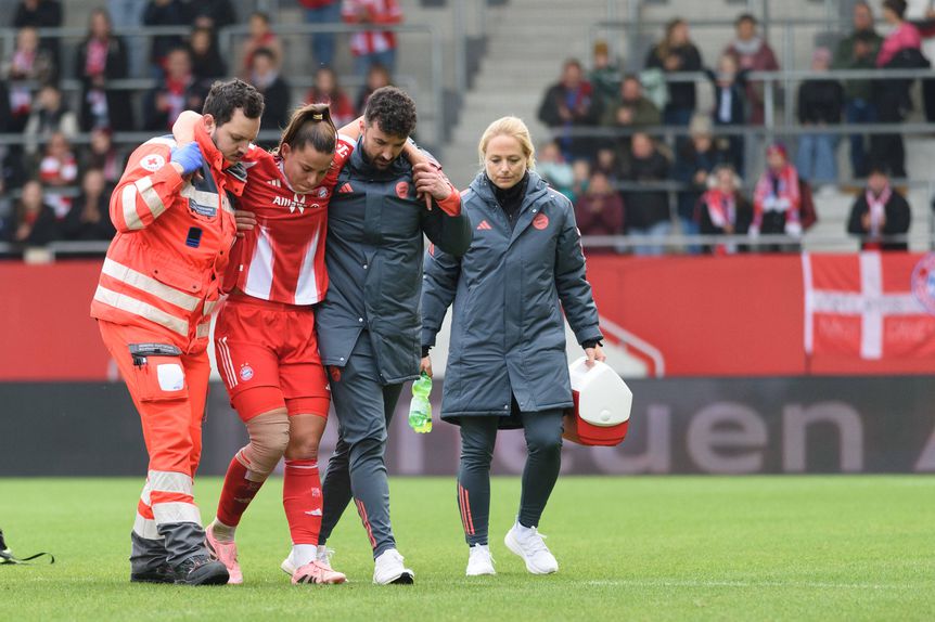Lena Oberdorf lesionou-se com gravidade no joelho direito