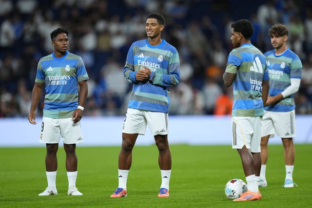 Ignorado por Xabi Alonso, promessa do Real Madrid irrita-se por ficar novamente no banco
