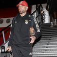 Otamendi à chegada a Newcastle: descansou com o Chaves e agora volta ao onze - Foto SL BENFICA