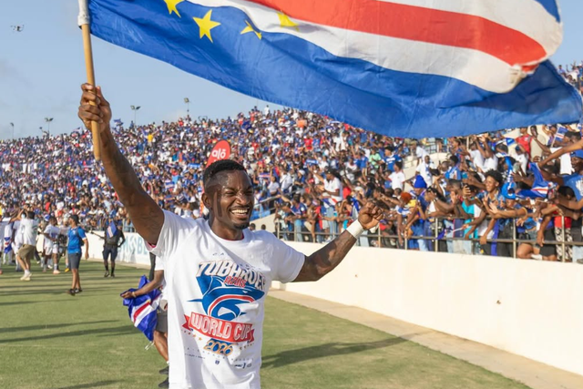 Stopira a celebrar o apuramento de Cabo Verde para o Mundial 2026 - Foto: @Stopy22