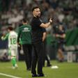 Em Sevilha, um adjunto de Farioli foi expulso, o treinador viu o amarelo e o delegado ao jogo também foi advertido - Foto: Imago