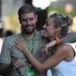 O treinador do Brighton, Fabian Hurzeler, com a namorada, a atriz alemã Anna Karolin Berger - foto: IMAGO