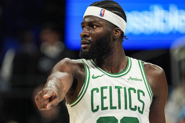 Neemias vai começar a sexta época na NBA, quarta nos Celtics