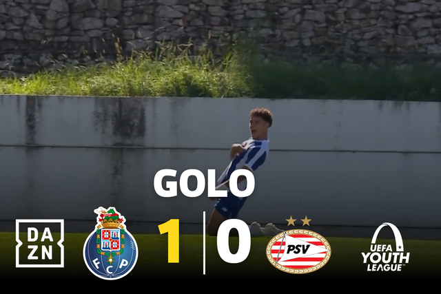 Youth League: Eduardo Ferreira abre marcador do FC Porto-PSV