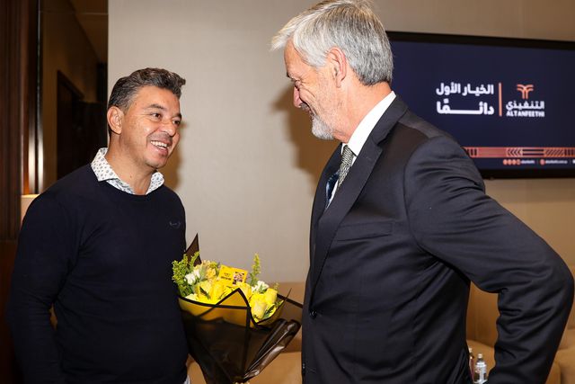 Gallardo recebido por Domingos Soares Oliveira na Arábia Saudita (fotos)