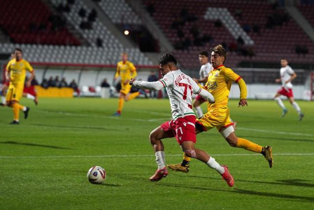 Clube italiano contrata treinador e despede-o... no mesmo dia