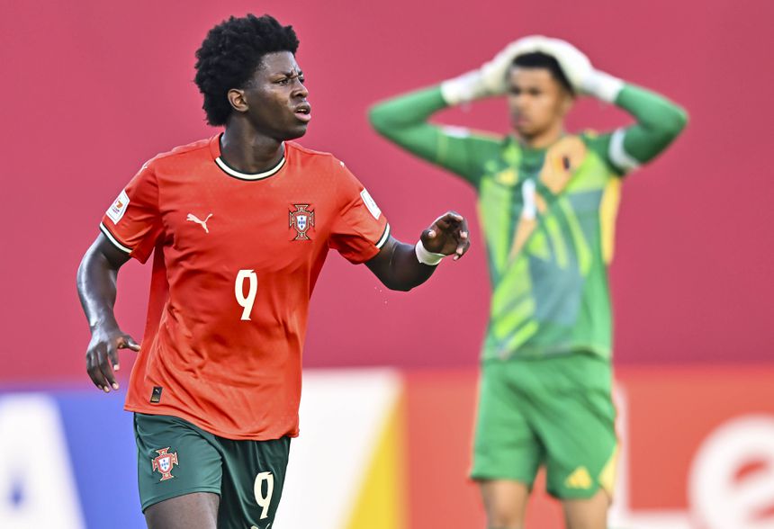 Anísio Cabral a celebrar mais um golo por Portugal no Mundial sub-17, diante da Bélgica