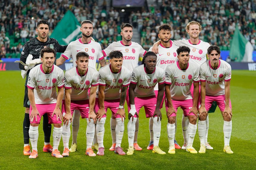 «O que tem acontecido ao Sporting nas primeiras onze jornadas deste campeonato já deixou há muito de ser uma sucessão de acasos» - Foto: Imago