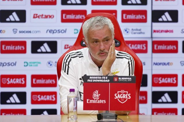 «Se o VAR não pode interferir quando há um erro daquela dimensão... O que é que faz?