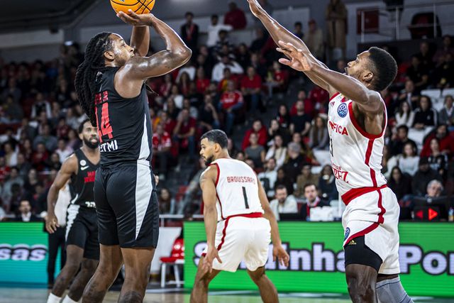 Benfica com adeus inglório na Liga dos Campeões
