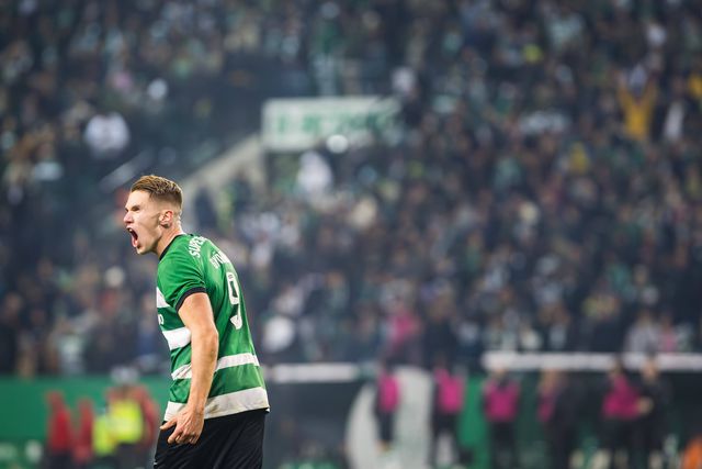 Sporting: «Gyokeres desbarata uma defesa, marca golos, é um super-homem!»