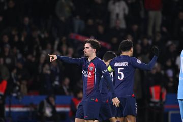 PSG vence Metz com golo de Vitinha e bis de Mbappé