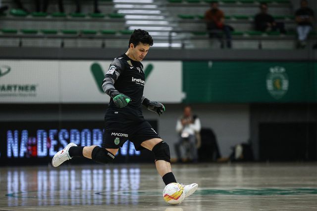 Benfica desmente contratação de Guitta