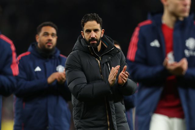 Dilema para Amorim: Nápoles segue jogador do Man. United em fim de contrato